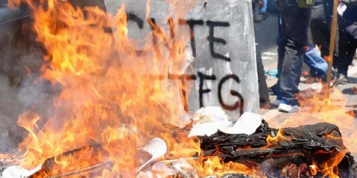 Reprueba SEP a CNTE por vandalismo en oficinas de SNTE