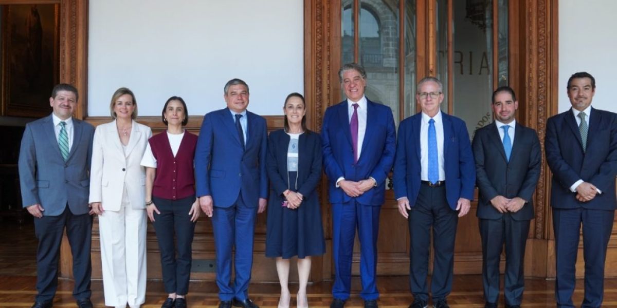 Sheinbaum se reúne con presidente de Baker Hughes, destaca inversión en México