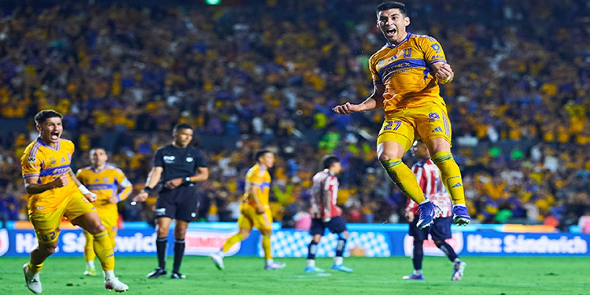 Saca Tigres ventaja ante Chivas en el juego de ida