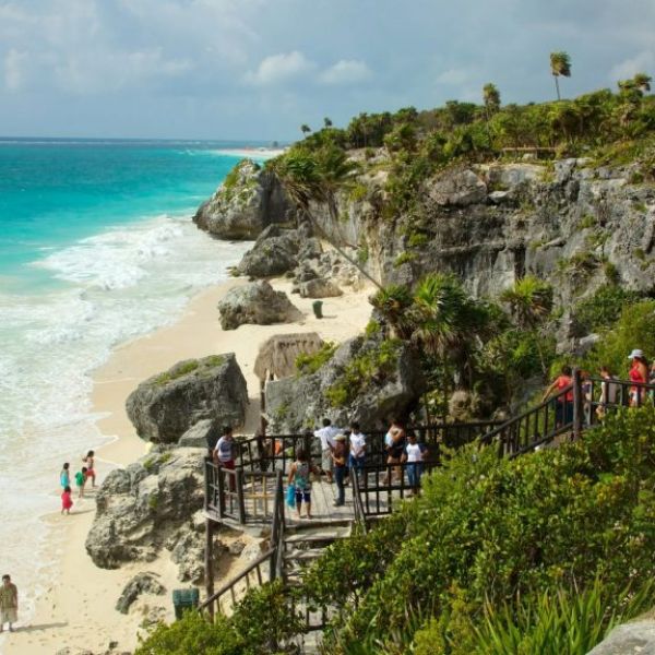 Corrupción hunde a Tulum