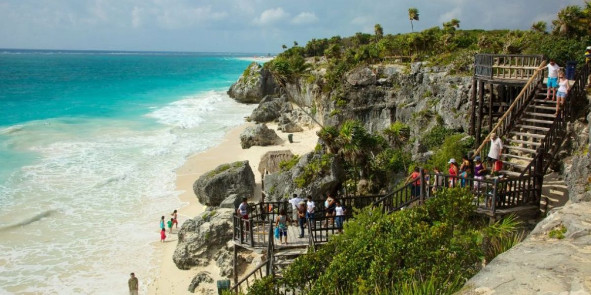 Corrupción hunde a Tulum