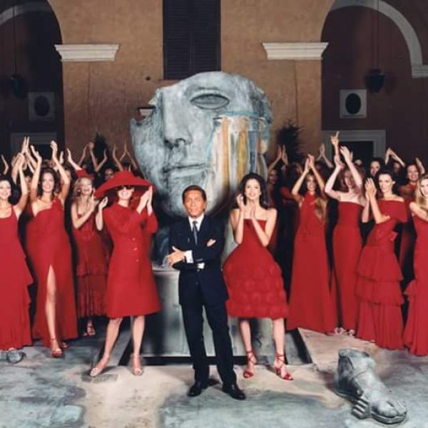 El diseñador italiano Valentino Garavani fallece a los 93 años